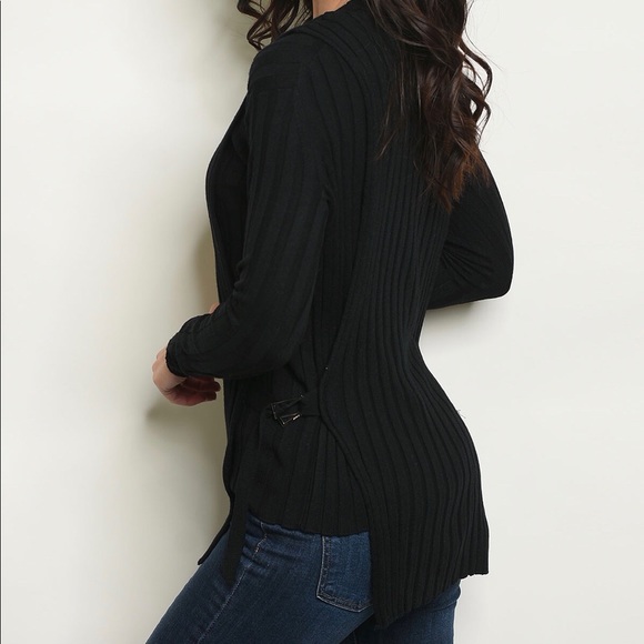 Black Top - Picture 3 of 3